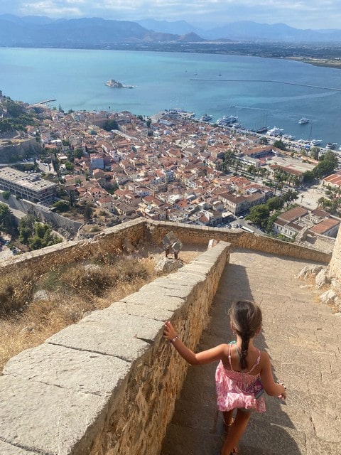 Nafplion slott med barn