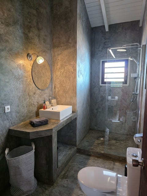 Blue Bonaire Resort badkamer